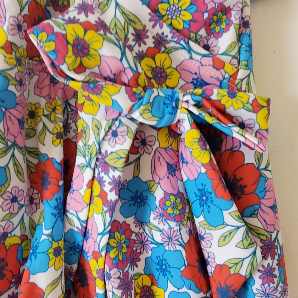 New Womens Draper James RSVP Floral Multicolor One Piece Swimsuit Beach Pool NWT - Picture 7 of 13